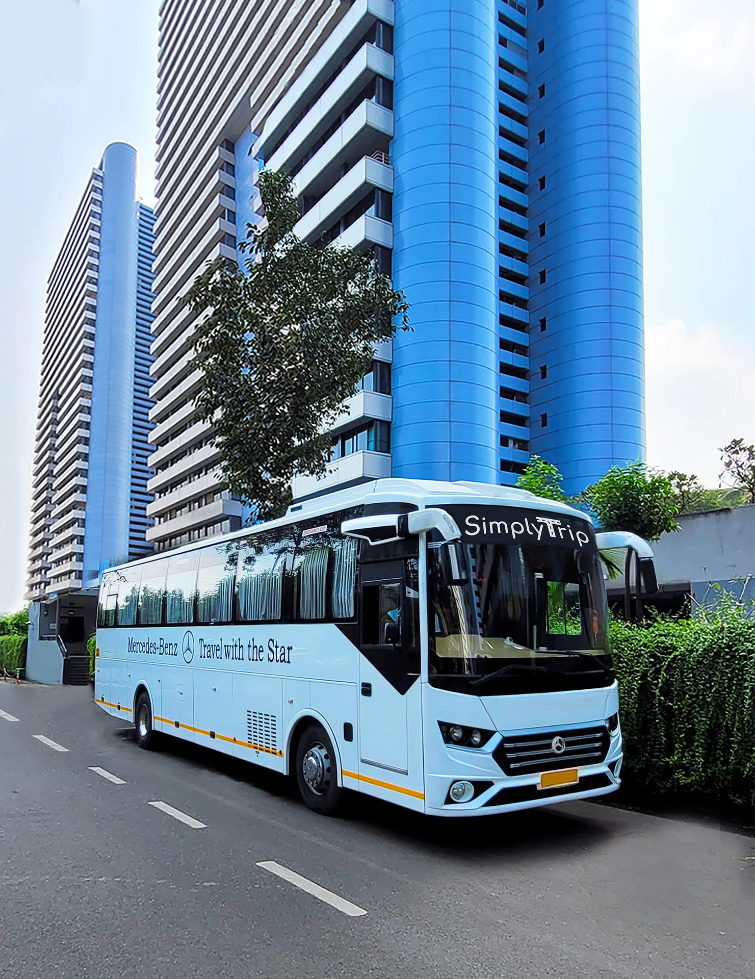 Volvo Bus on rent in Mumbai